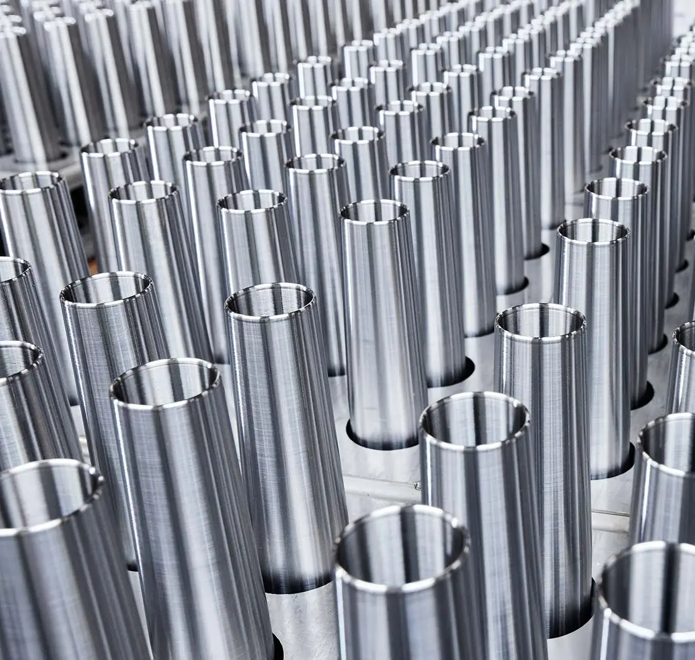 FXA-Website-Cases-Multicut-Metal-Components